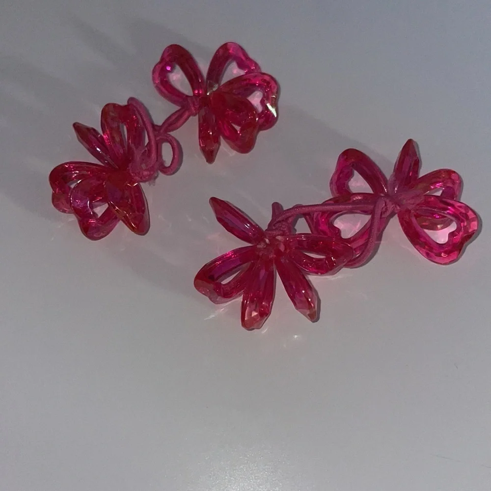 12 count plastic heart detail rainbow hair ties